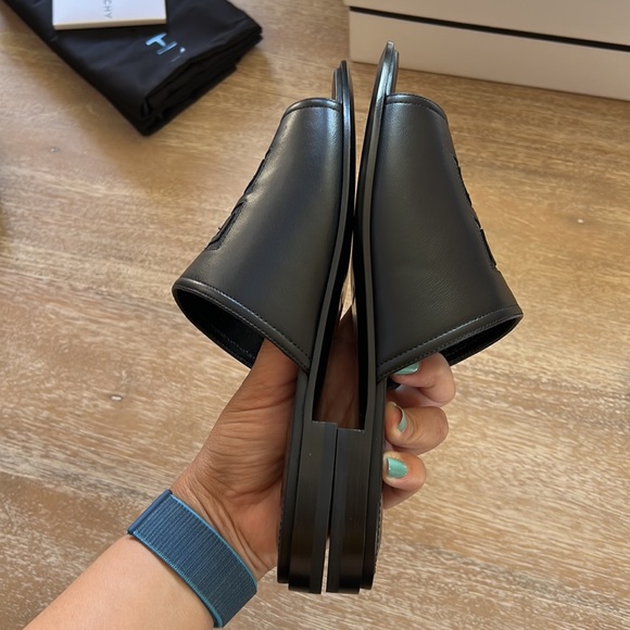 Givenchy Cutout 4G Logo Slide Sandal Black Size 39EU - Picture 7 of 11